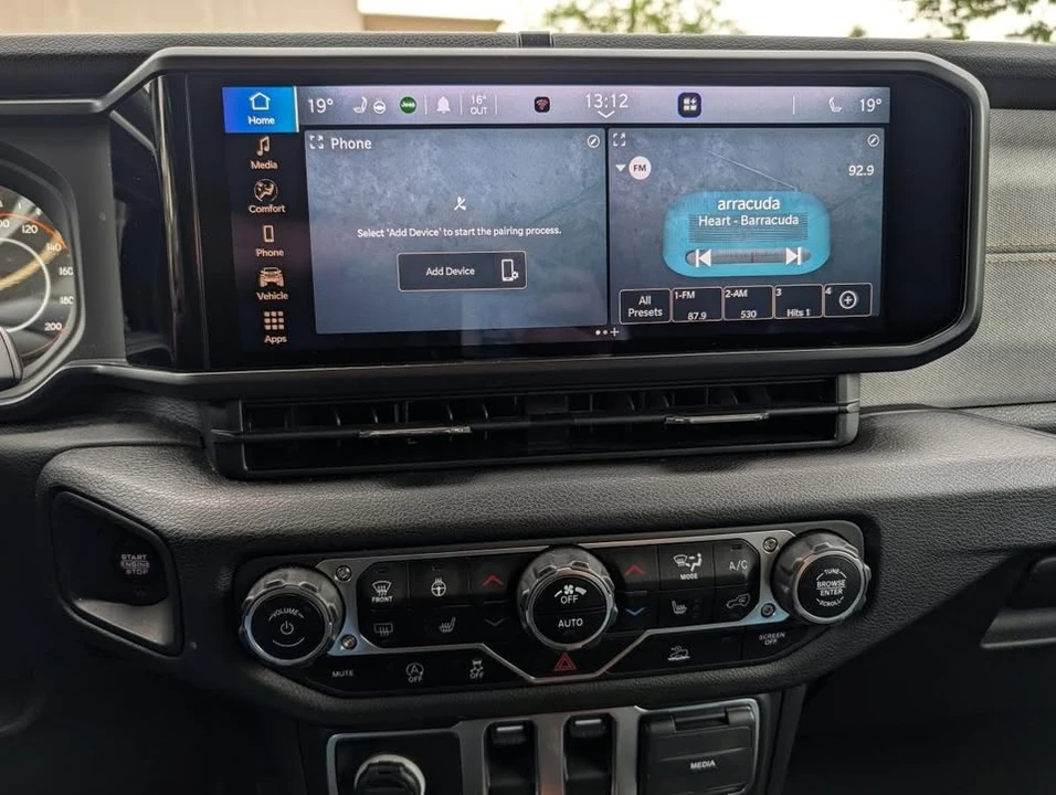 2024 Jeep JL Wrangler - Image 12 of 13