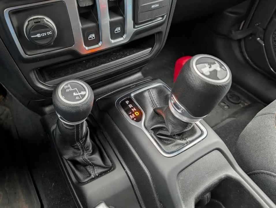 2024 Jeep JL Wrangler - Image 11 of 13