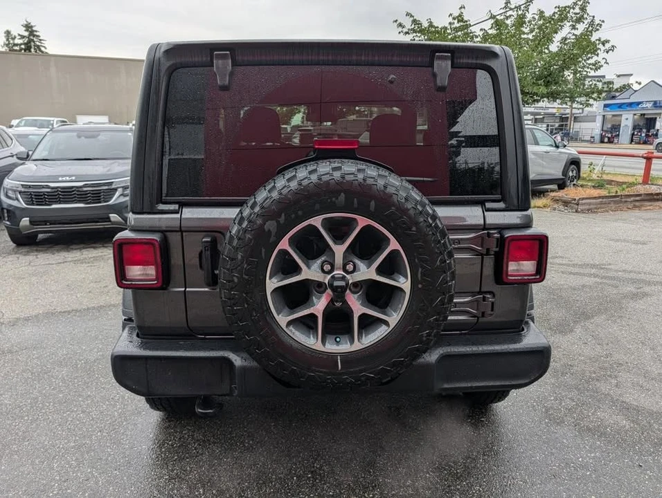 2024 Jeep JL Wrangler - Image 6 of 13