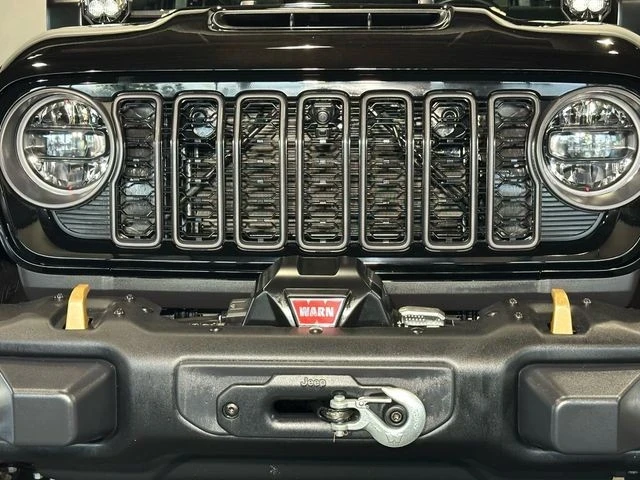 2024 Jeep JL Wrangler - Image 4 of 21