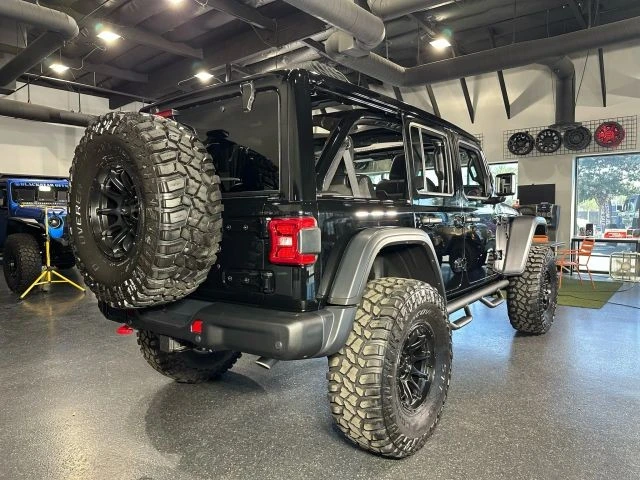 2024 Jeep JL Wrangler - Image 20 of 21