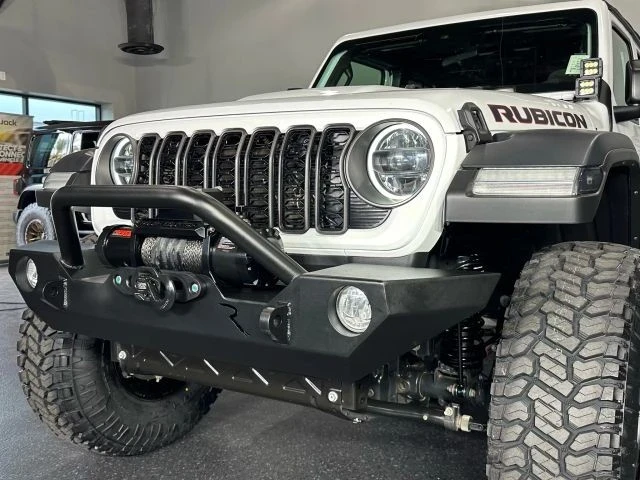 2024 Jeep JL Wrangler - Image 5 of 21