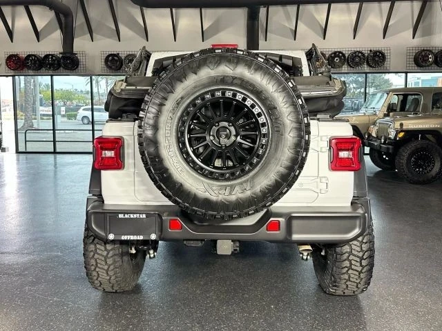 2024 Jeep JL Wrangler - Image 19 of 21