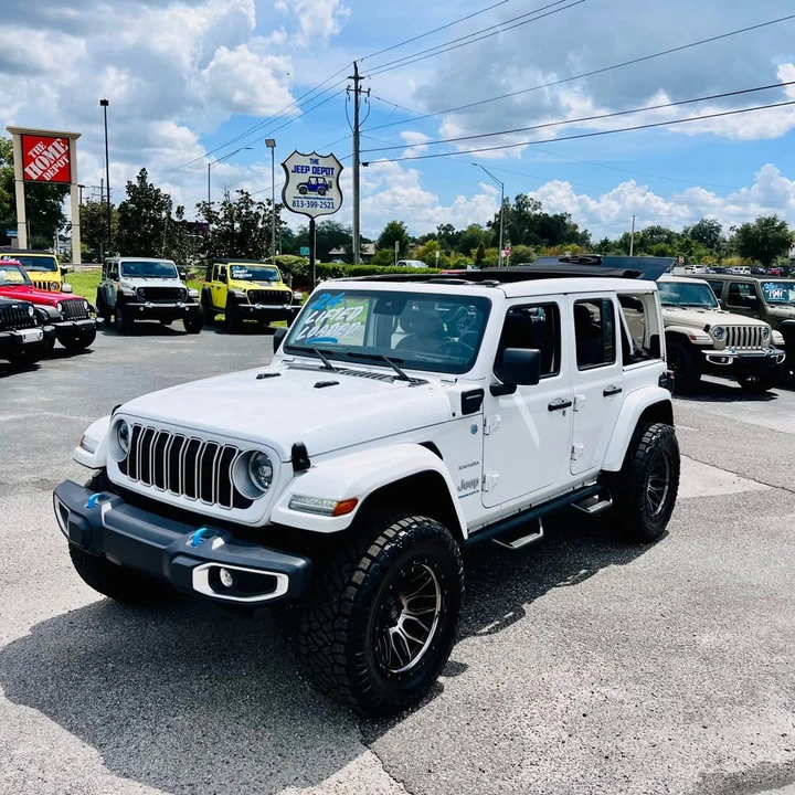 2024 Jeep JL Wrangler - Image 2 of 20