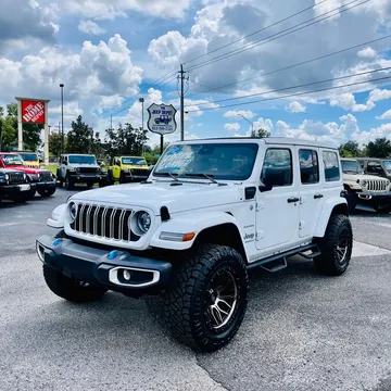 2024 Jeep Wrangler 4-Door Sahara