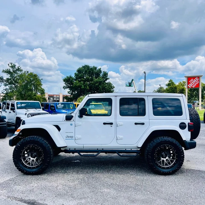 2024 Jeep JL Wrangler - Image 3 of 20
