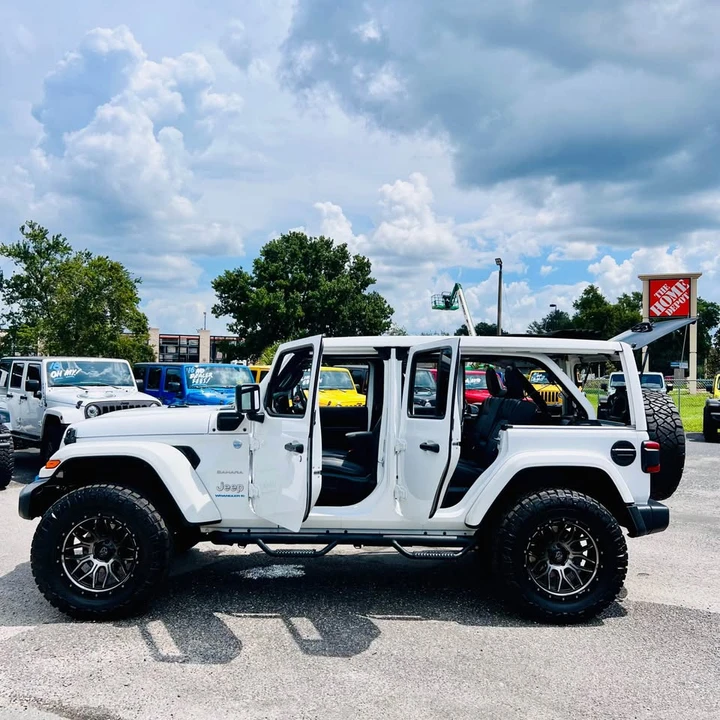 2024 Jeep JL Wrangler - Image 4 of 20