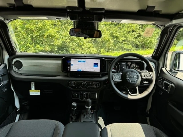 2024 Jeep JL Wrangler - Image 11 of 21