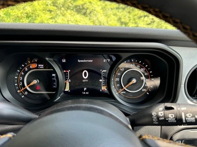 2024 Jeep JL Wrangler - Image 20 of 21