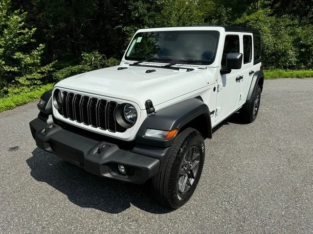 2024 Jeep JL Wrangler - Image 3 of 21