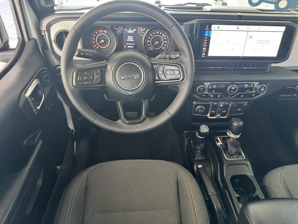 2024 Jeep JL Wrangler - Image 19 of 20