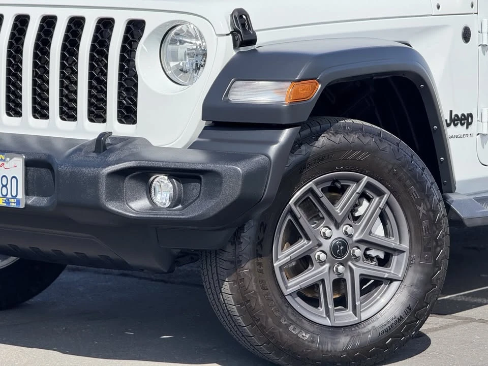 2024 Jeep JL Wrangler - Image 4 of 20