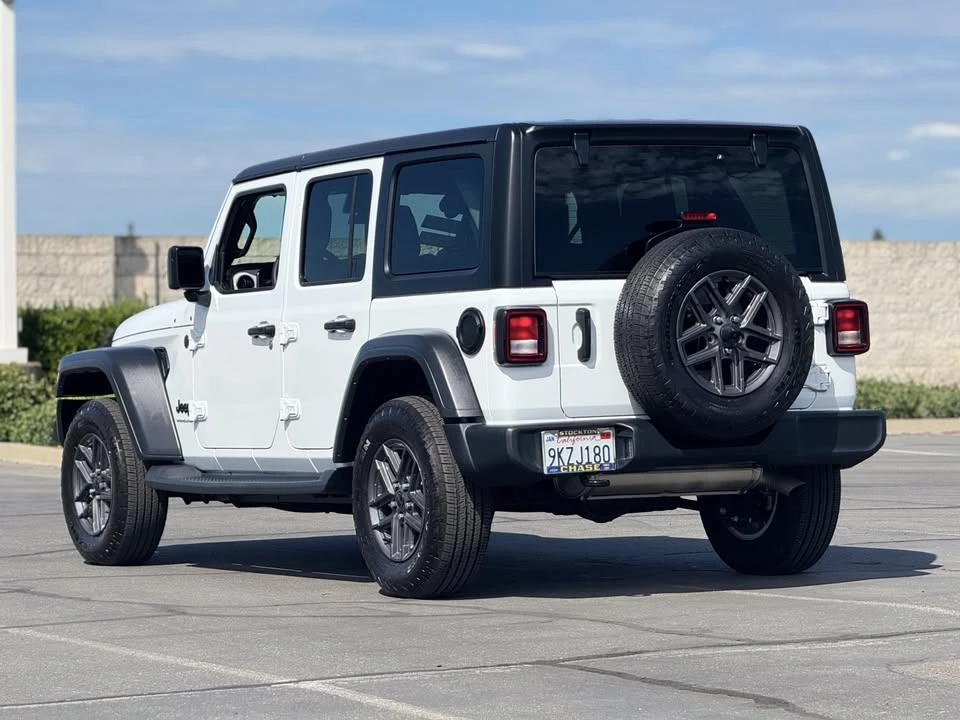 2024 Jeep JL Wrangler - Image 6 of 20