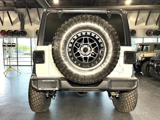2024 Jeep JL Wrangler - Image 11 of 21