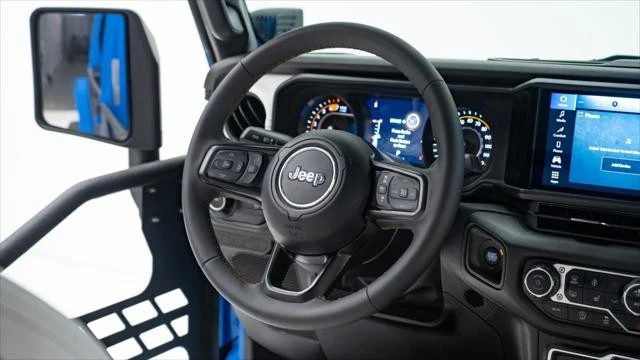 2024 Jeep JL Wrangler - Image 20 of 21
