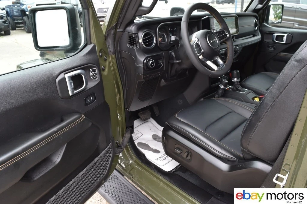2024 Jeep JL Wrangler - Image 11 of 21