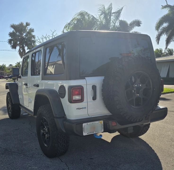 2024 Jeep JL Wrangler - Image 5 of 19