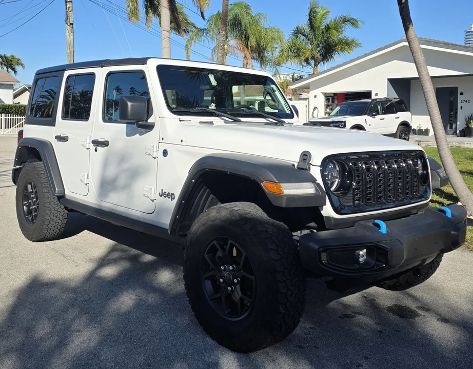 2024 Jeep JL Wrangler - Image 12 of 19