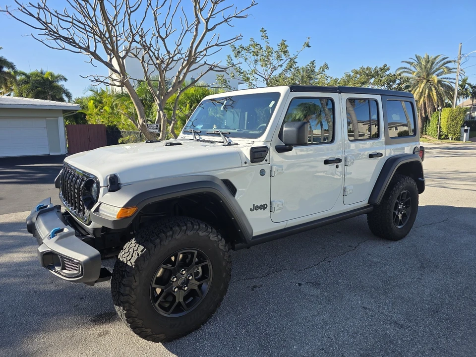 2024 Jeep JL Wrangler - Image 2 of 19