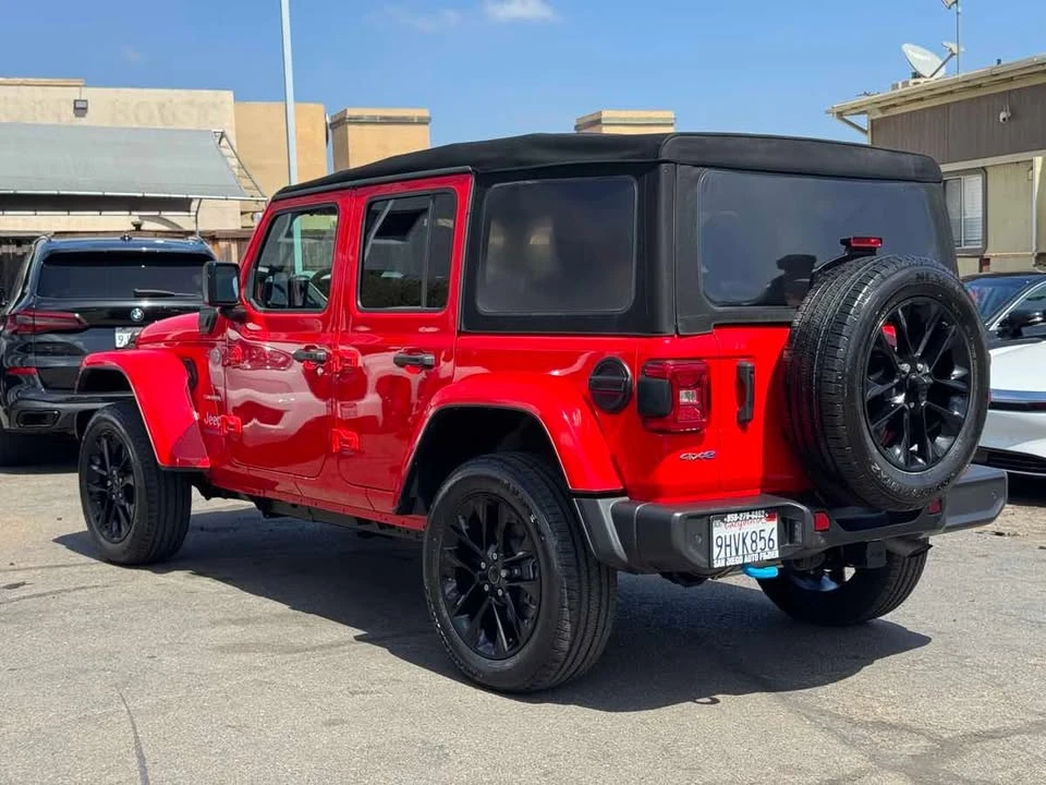 2024 Jeep JL Wrangler - Image 11 of 20