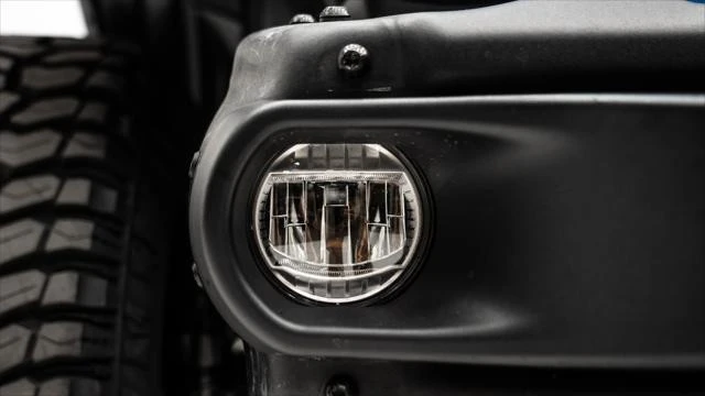 2024 Jeep JL Wrangler - Image 19 of 21