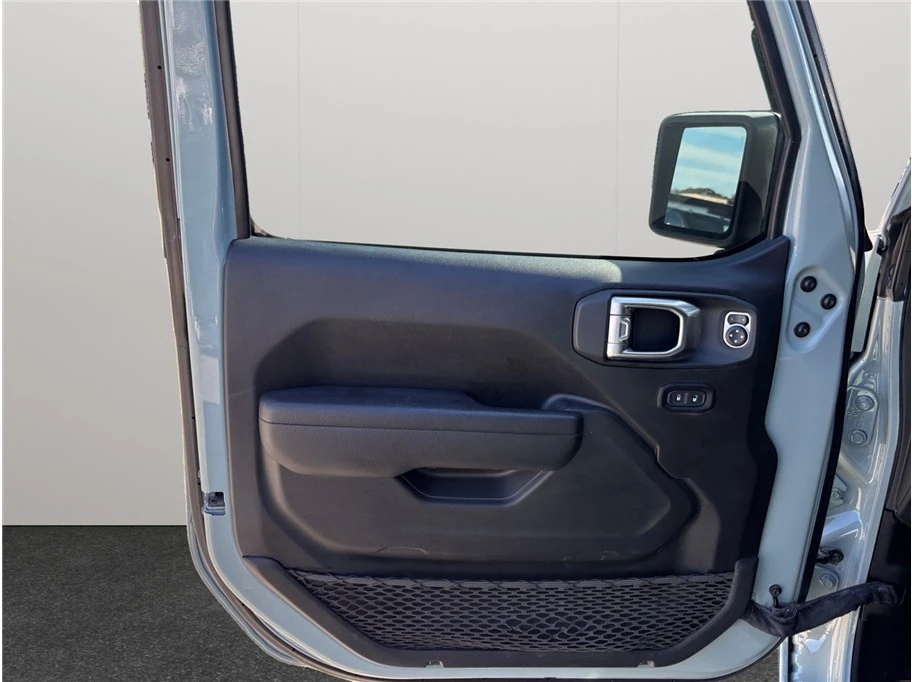 2024 Jeep JL Wrangler - Image 16 of 21