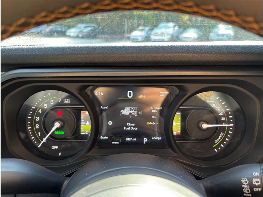 2024 Jeep JL Wrangler - Image 17 of 21