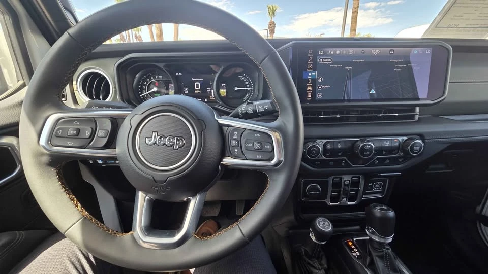 2024 Jeep JL Wrangler - Image 17 of 19