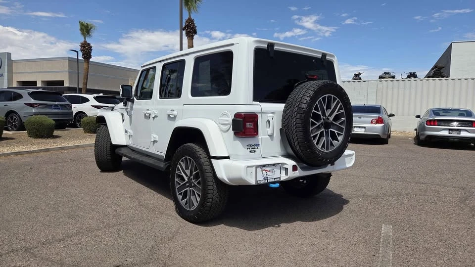 2024 Jeep JL Wrangler - Image 4 of 19