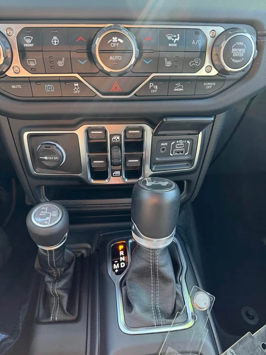 2024 Jeep JL Wrangler - Image 13 of 16