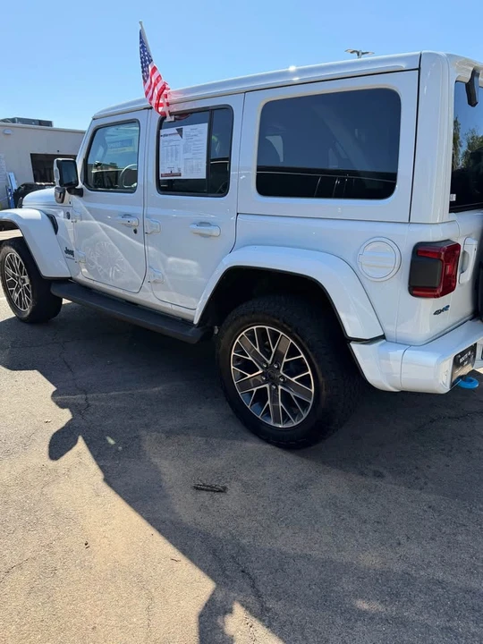 2024 Jeep JL Wrangler - Image 4 of 16