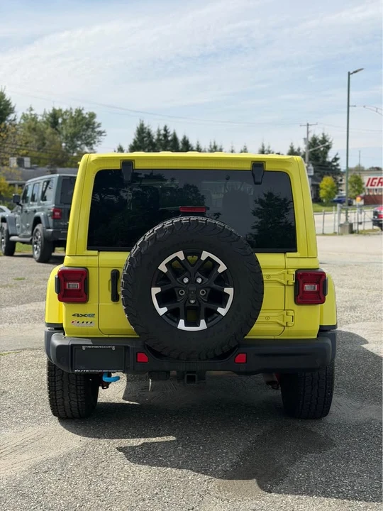 2024 Jeep JL Wrangler - Image 6 of 14