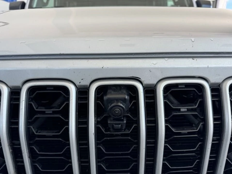 2024 Jeep JL Wrangler - Image 10 of 20