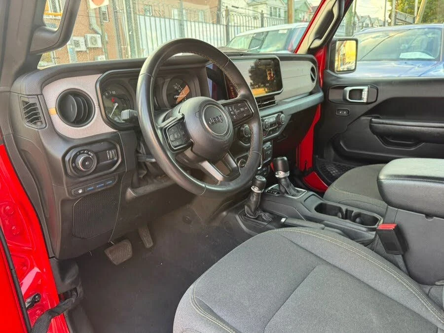 2024 Jeep JL Wrangler - Image 14 of 20