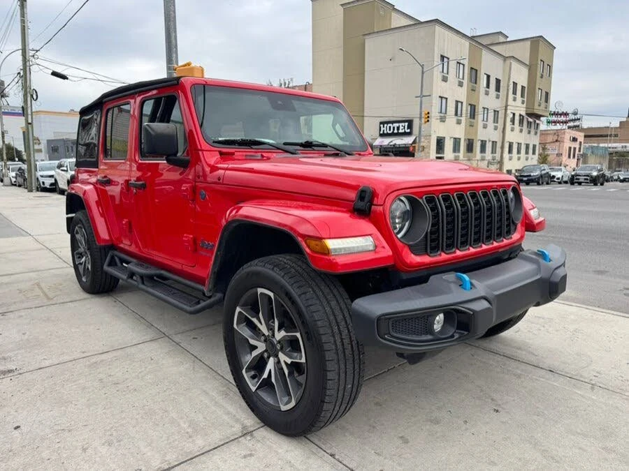 2024 Jeep JL Wrangler - Image 4 of 20