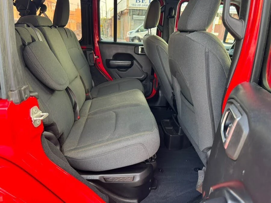 2024 Jeep JL Wrangler - Image 12 of 20