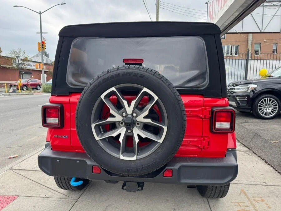 2024 Jeep JL Wrangler - Image 8 of 20