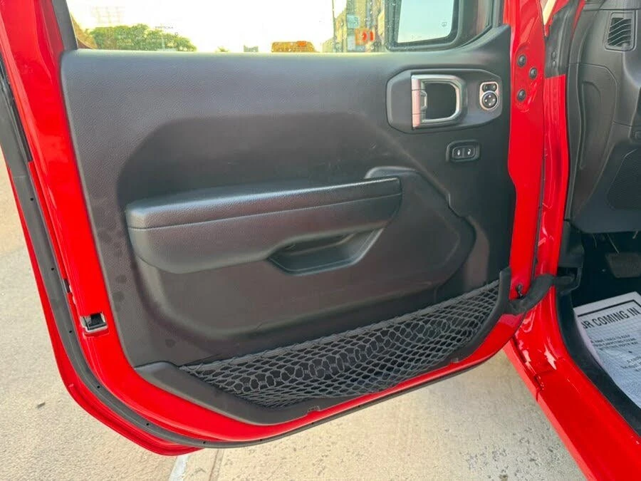 2024 Jeep JL Wrangler - Image 16 of 20