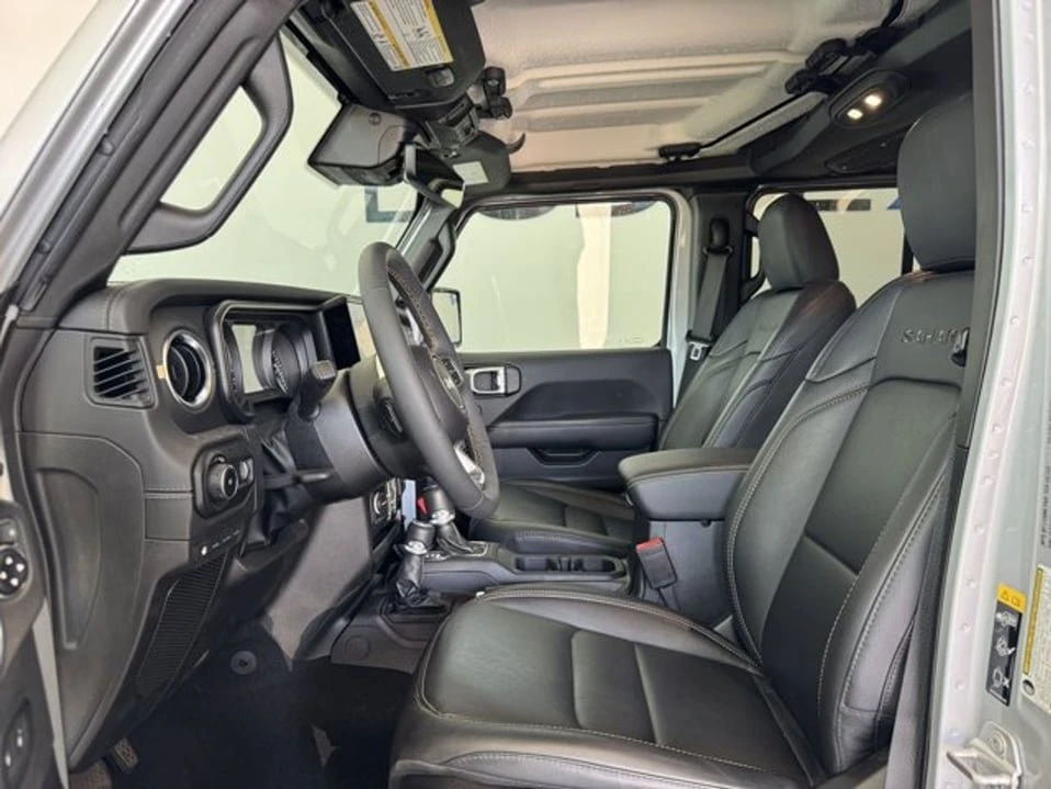 2024 Jeep JL Wrangler - Image 12 of 20