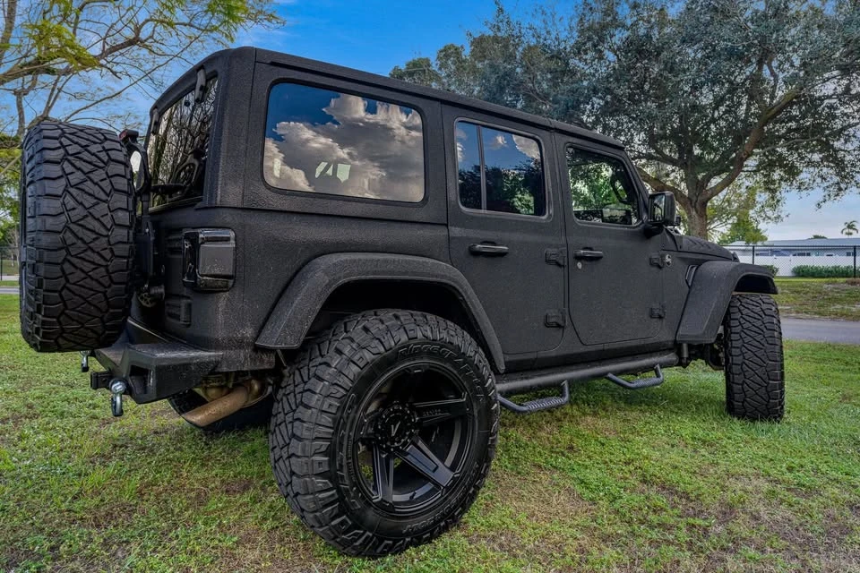 2024 Jeep JL Wrangler - Image 3 of 10