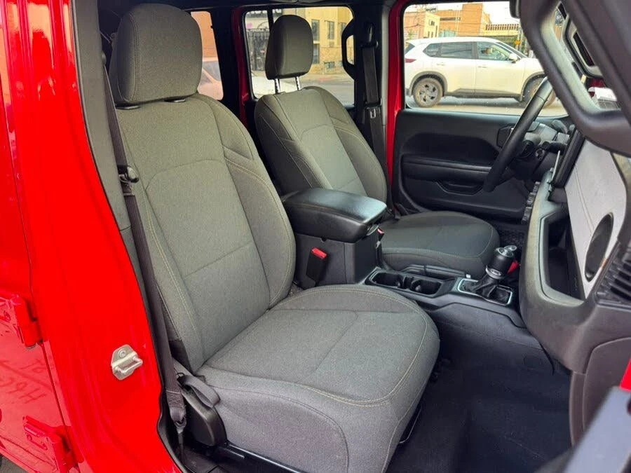 2024 Jeep JL Wrangler - Image 18 of 20