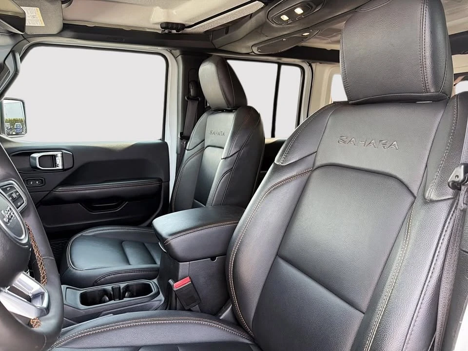2024 Jeep JL Wrangler - Image 9 of 10