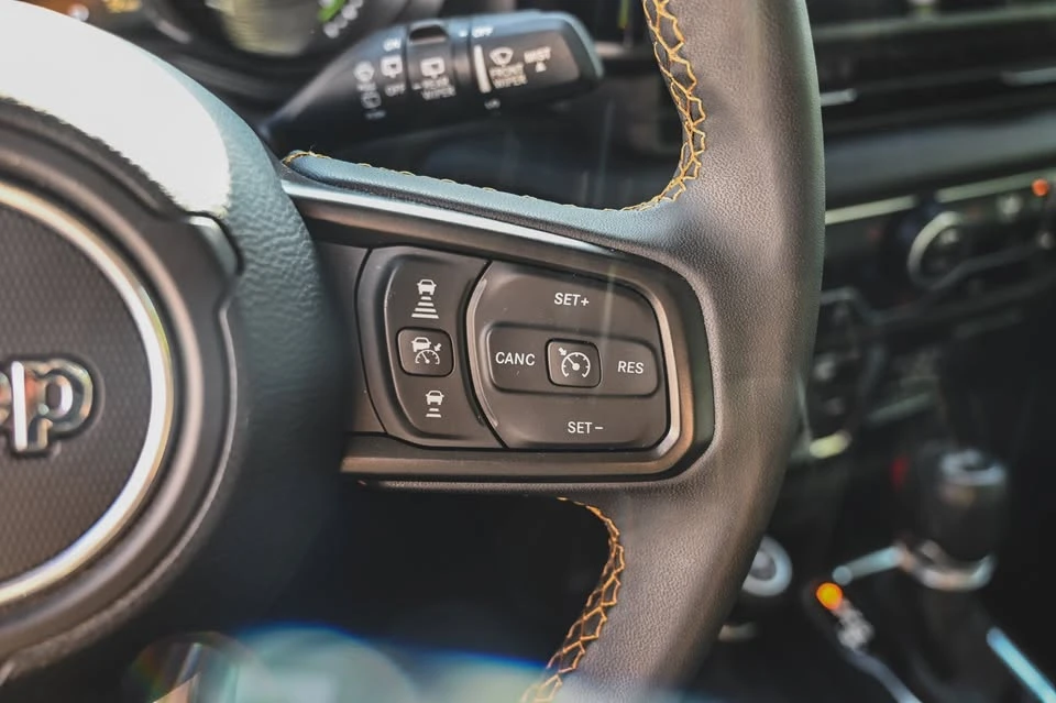 2024 Jeep JL Wrangler - Image 15 of 19