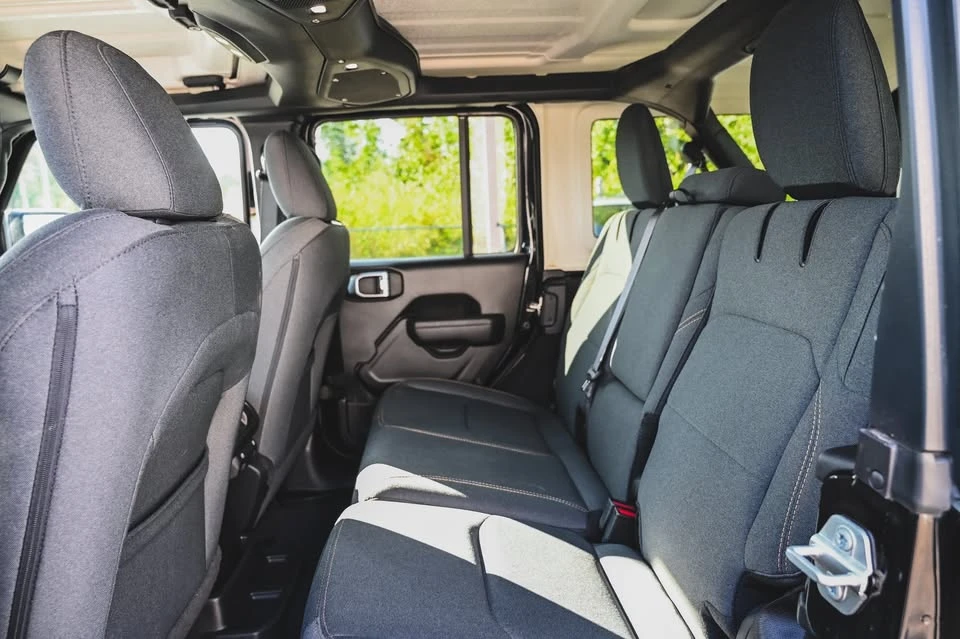 2024 Jeep JL Wrangler - Image 13 of 19