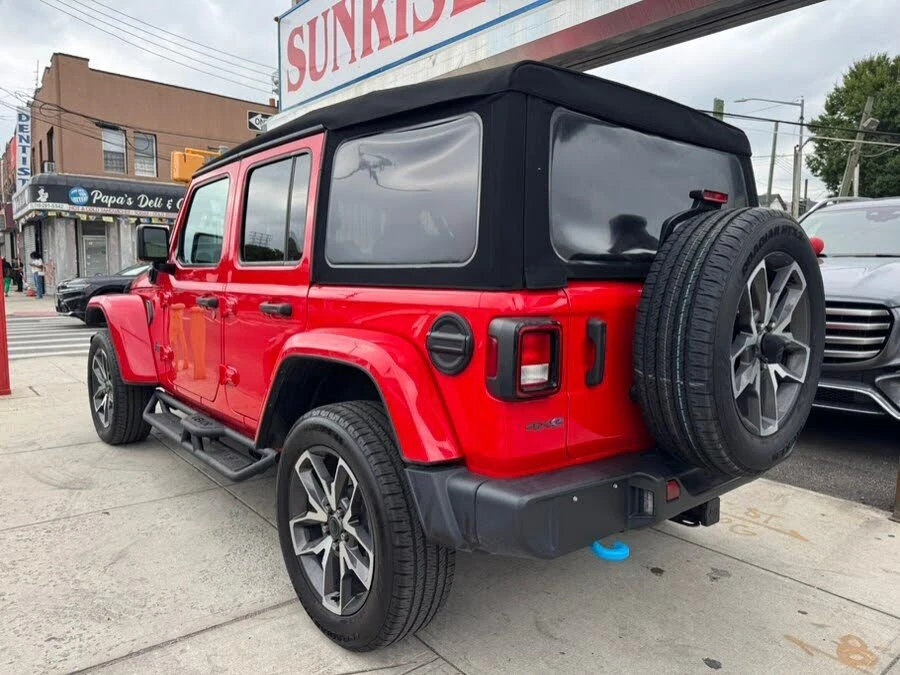 2024 Jeep JL Wrangler - Image 9 of 20