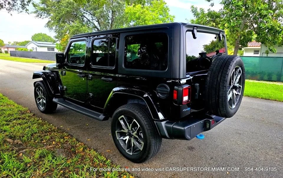 2024 Jeep JL Wrangler - Image 9 of 19