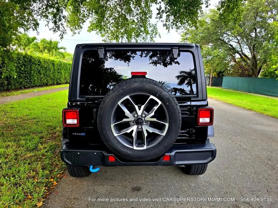 2024 Jeep JL Wrangler - Image 10 of 20