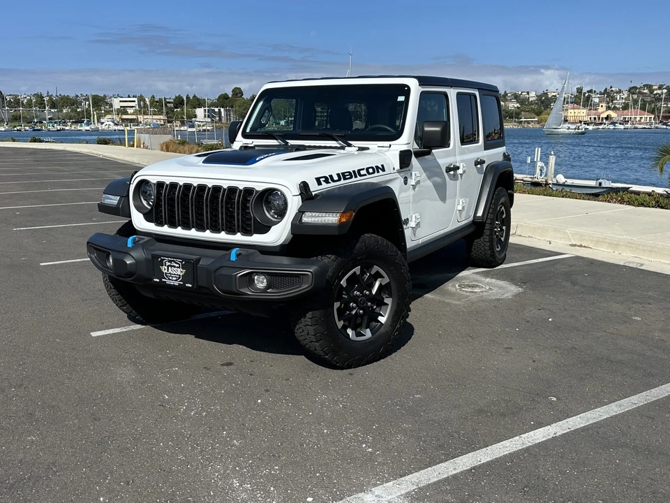 2024 Jeep JL Wrangler - Image 2 of 31