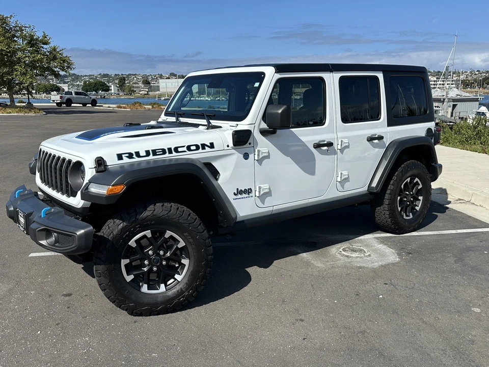 2024 Jeep JL Wrangler - Image 3 of 31