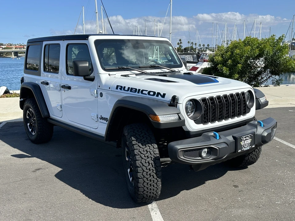 2024 Jeep JL Wrangler - Image 9 of 31